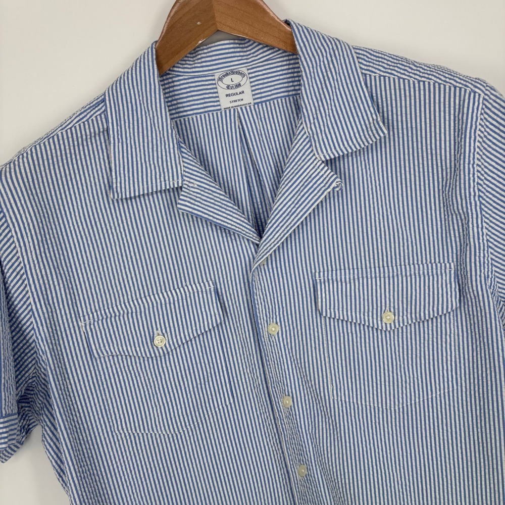 Brooks Brothers Camp Shirt Mens L Seersucker Blue Striped Loop Collar Preppy